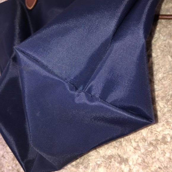 longchamp bag - Picture 6 of 7